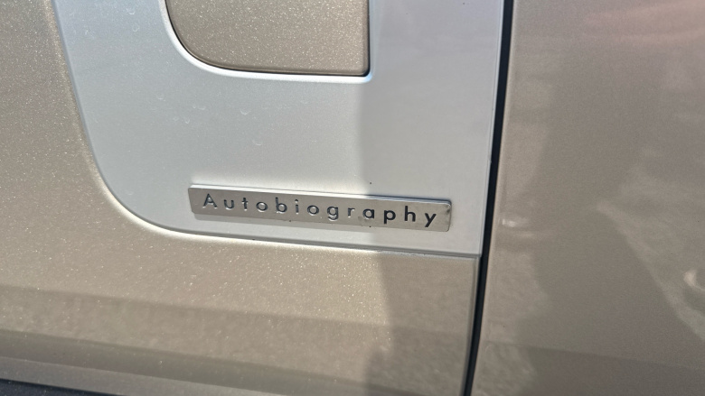 Land Rover Range Rover 3.0 D300 Autobiography 4dr Auto Diesel Estate